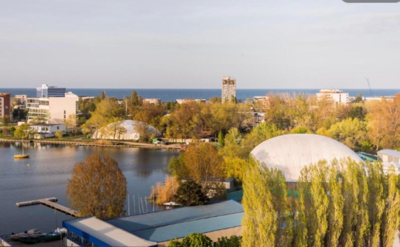 Mamaia Lake Apartments Constanta Exterior photo