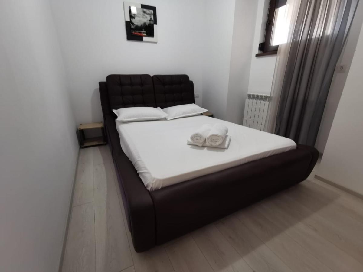 Mamaia Lake Apartments Constanta Exterior photo